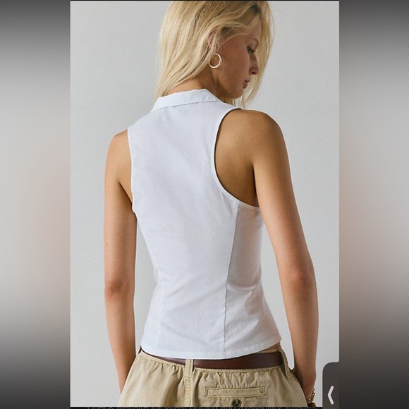 Urban Outfitters Party Girl Sleeveless Shirt Button Up Size Med $45 Retail NWT - Picture 2 of 6